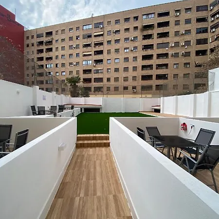 Travel Habitat Ave Sorolla Suites *