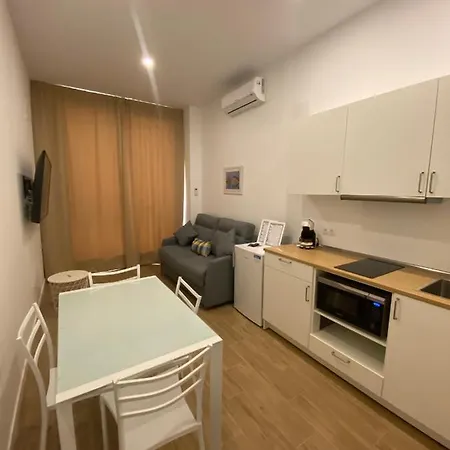 Travel Habitat Ave Sorolla Suites Apartment Valencia