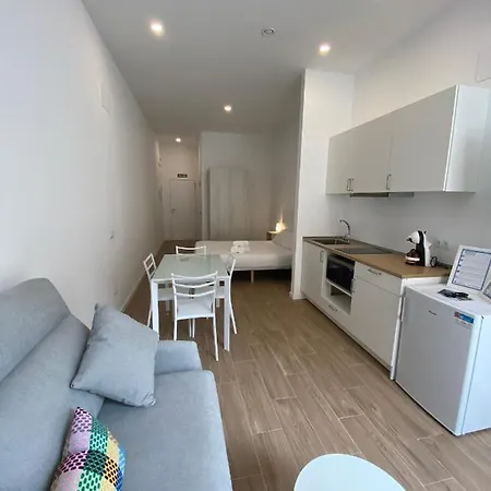 Travel Habitat Ave Sorolla Suites * Valencia