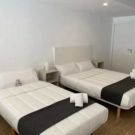 Travel Habitat Ave Sorolla Suites Apartment Valencia