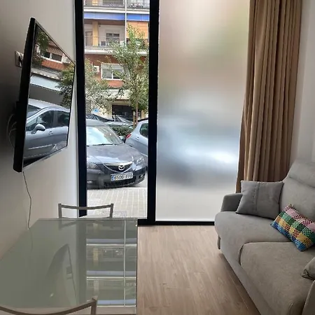 Travel Habitat Ave Sorolla Suites * Walencja