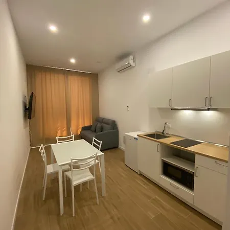 Travel Habitat Ave Sorolla Suites * Walencja