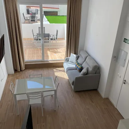 Travel Habitat Ave Sorolla Suites Apartament Walencja